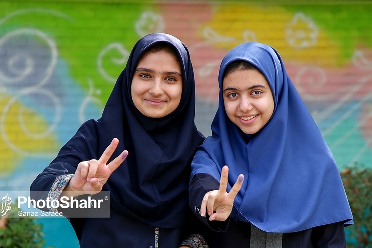 کاهش سن مهاجرت | آمار تحصیل دانش‌آموزان ایرانی در خارج کشور
