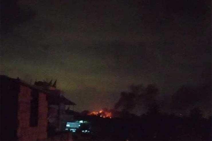 موشک‌‌های اسرائیلی به فرودگاه حلب اصابت کرد + فیلم