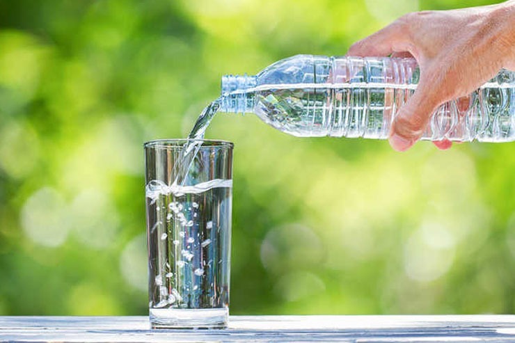 درباره ضرورت مصرف روزانه آب و فوایدی که برای سلامتی‌مان دارد
