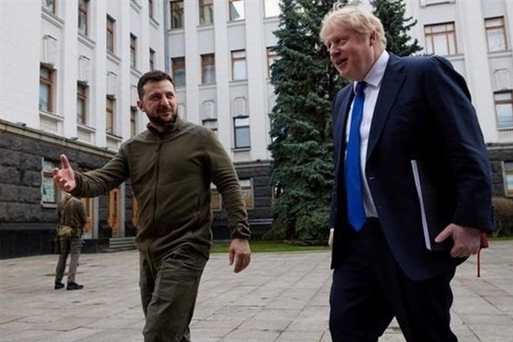 انگلیس ۲ هزار پهپاد و موشک به اوکراین می‌دهد