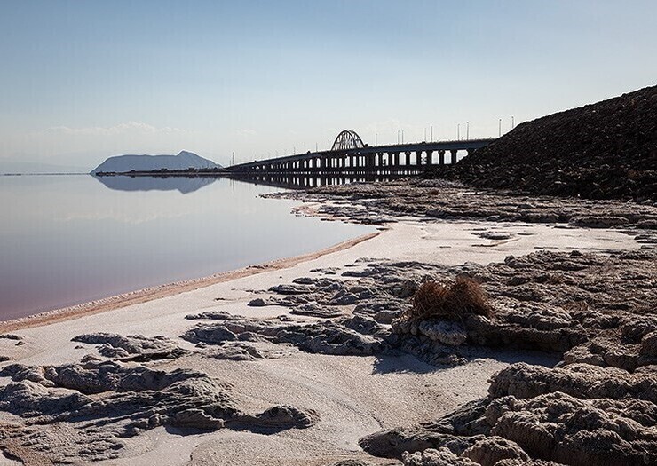 ویدئو| نفس‌های آخر دریاچه ارومیه