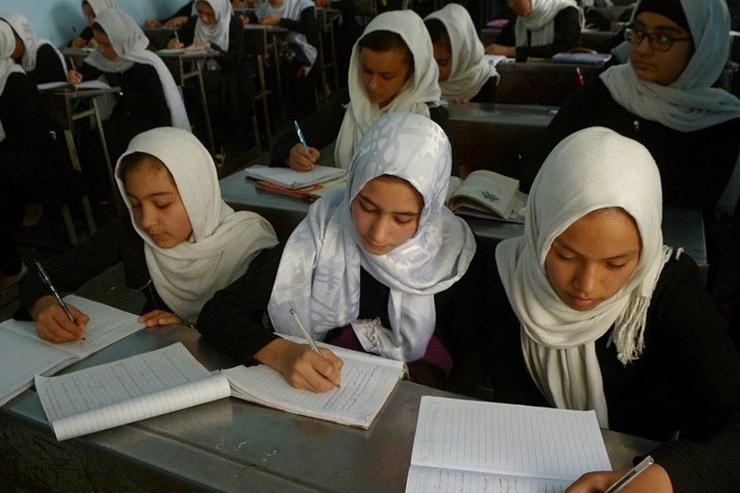 سازمان ملل از طالبان خواست درباره ادامه تعطیلی مدارس دخترانه تجدید نظر کند