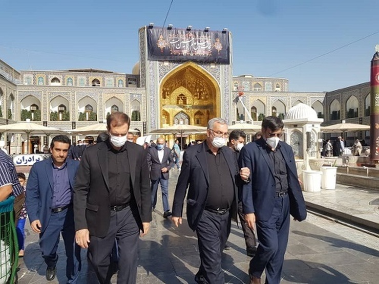 دکتر عین اللهی، وزیر بهداشت وارد مشهد مقدس شد