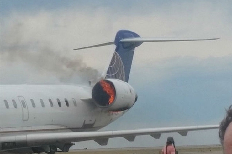 ویدئو | تصاویر هولناک از آتش سوزی موتور هواپیما در فرودگاه مهرآباد