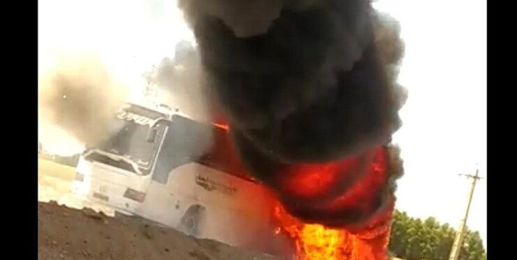اتوبوس حامل سربازان ارتش در آتش سوخت+ فیلم