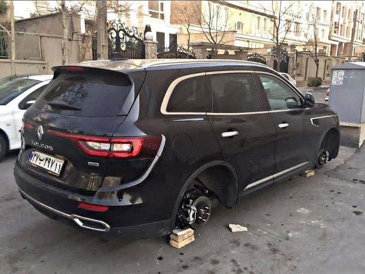 سرکرده باند سرقت خودرو‌های لوکس در مشهد کشته شد