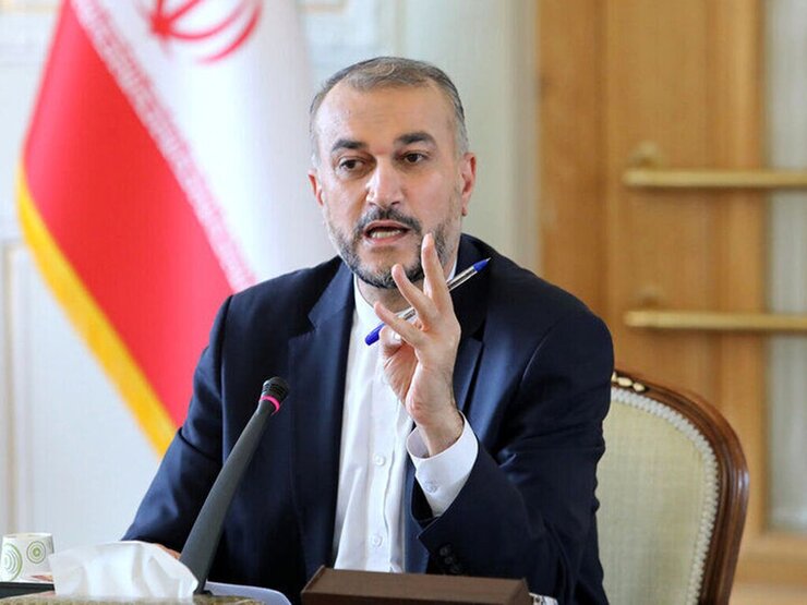 وزیر امور خارجه: در حال هماهنگی و تدبیر برای حفظ آرامش و سلامت زوار ایرانی در عراق هستیم
