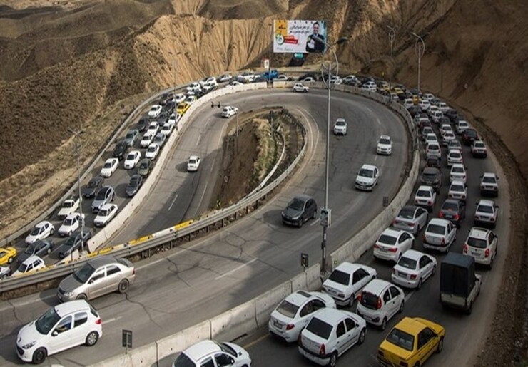 ترافیک سنگین در جاده چالوس| تردد در هراز و آزادراه تهران-شمال روان است (۱ مهر ۱۴۰۱)