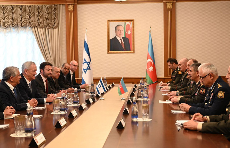 رئیس جمهور آذربایجان با وزیر جنگ رژیم صهیونیستی دیدار کرد