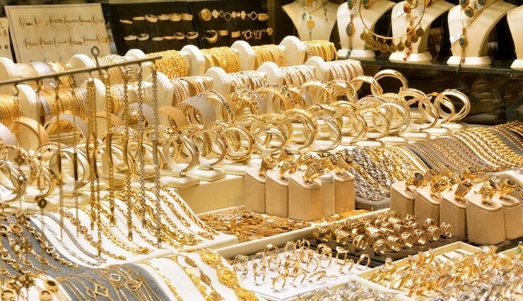 قیمت طلا ریخت|بازار طلا و ارز سیر نزولی در پیش گرفته است (۱۷ مهرماه ۱۴۰۱)