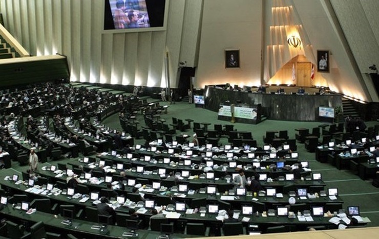 لایحه اصلاح روند اسقاط خودرو‌های فرسوده به کمیسیون صنایع مجلس ارجاع شد