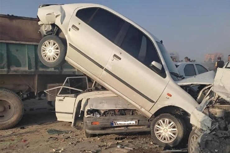 ادعای عجیب مدیرعامل ایران خودرو | برخی استاندارد‌های ایران در خودرو‌های خارجی، آپشن حساب می‌شود + فیلم
