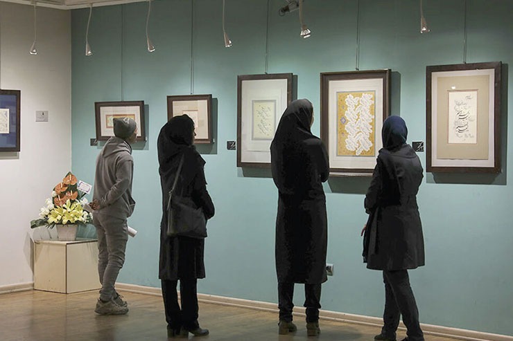 گفتگو با جمعی از هنرمندان مشهدی به مناسبت روز ملی خوشنویسی | جای خالی موزه دائمی خوش نویسی در مشهد