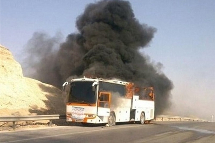 اتوبوس حامل زوار ایرانی در سامرا عراق آتش گرفت + جزئیات