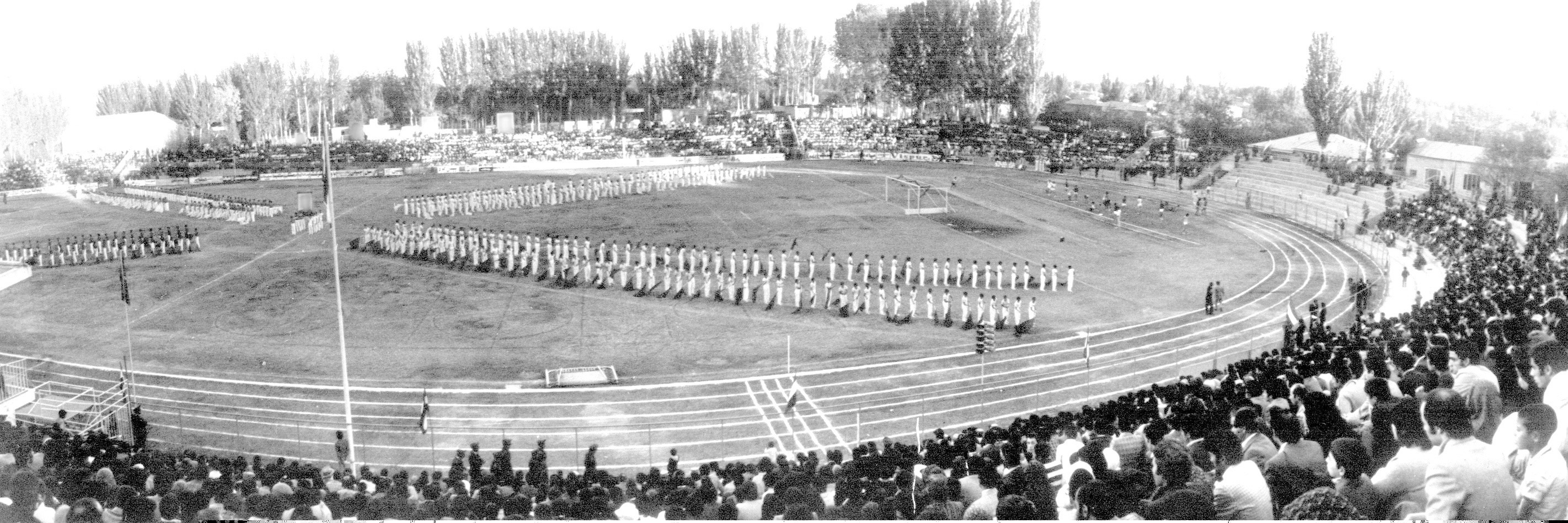 گذری بر مراحل ساخت «سعدآباد»، نخستین مجموعه ورزشی مشهد