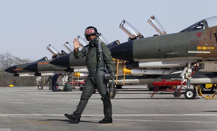 تدبیر چین برای آشنایی با توانایی‌های جنگنده‌های غربی| خلبانان انگلیسی استخدام می‌شوند