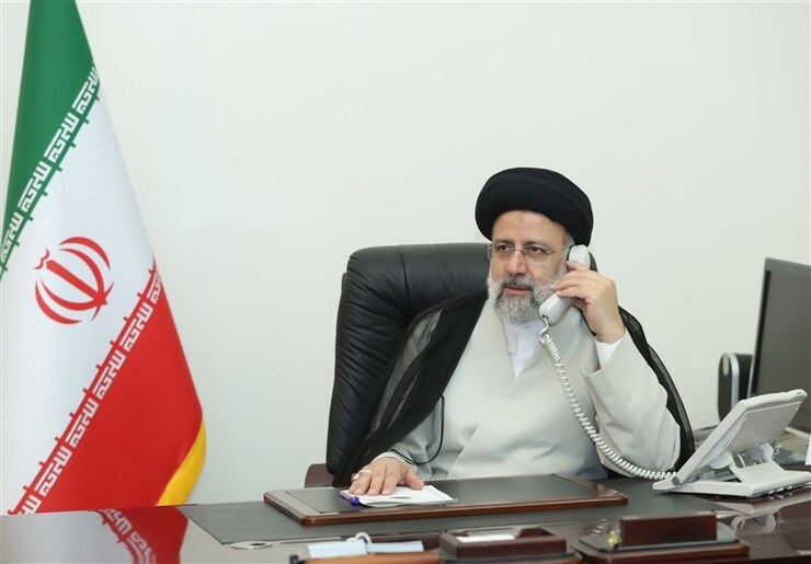 گفتگوی تلفنی رئیسی با خانواده شهید مدافع امنیت تبریزی| مردم اجازه‌ نمی‌دهند امنیت ایران خدشه‌دار شود