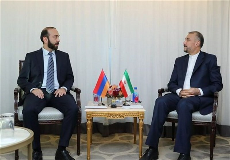 دیدار وزرای خارجه ایران و ارمنستان| تاکید امیرعبداللهیان بر عدم پذیرش هرگونه تغییر در مرزها و ژئوپلیتیک منطقه قفقاز