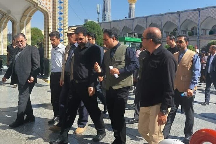 بازدید نظارتی شهردار مشهدمقدس از خطوط تاکسیرانی اطراف حرم مطهر رضوی