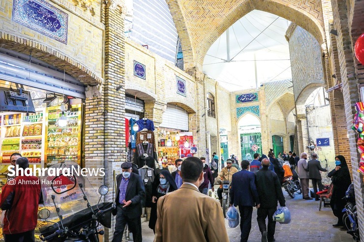 گزارشی از وضعیت توزیع کالا و خدمات اساسی به زائران | تکاپوی میزبانی در بازار مشهد