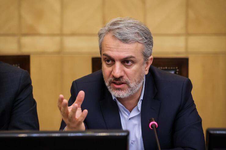وزیر صمت: مدارک ایران‌خودرو و سایپا برای ثبت سفارش واردات کامل نیست| واردات خودرو باید به انتقال فناوری پیوند بخورد