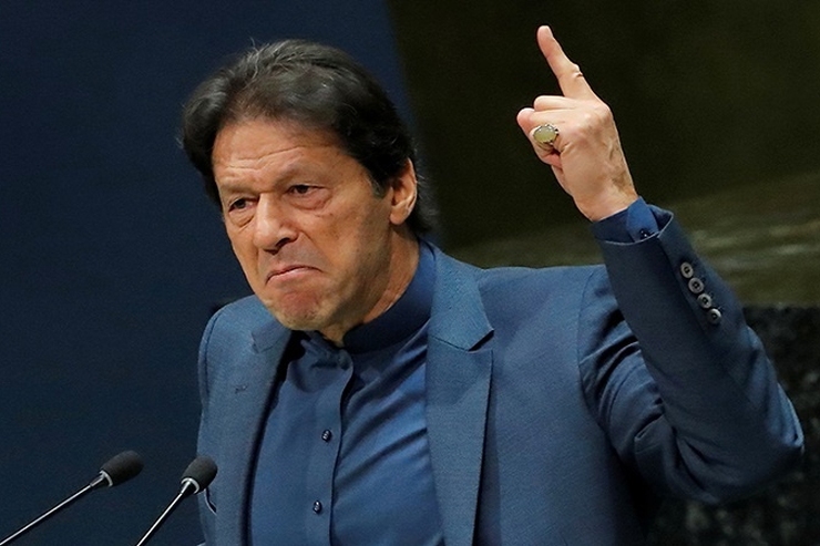لحظه ترور عمران خان نخست وزیر پیشین پاکستان + فیلم