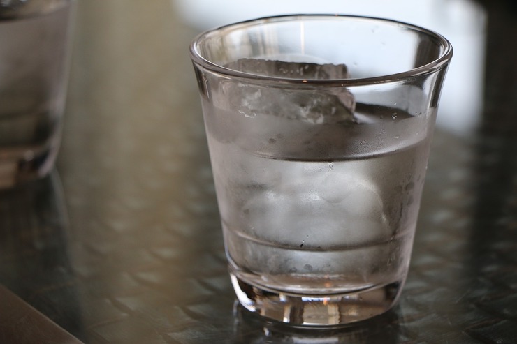 اینفوگرافی| فواید نوشیدن آب قبل از صبحانه