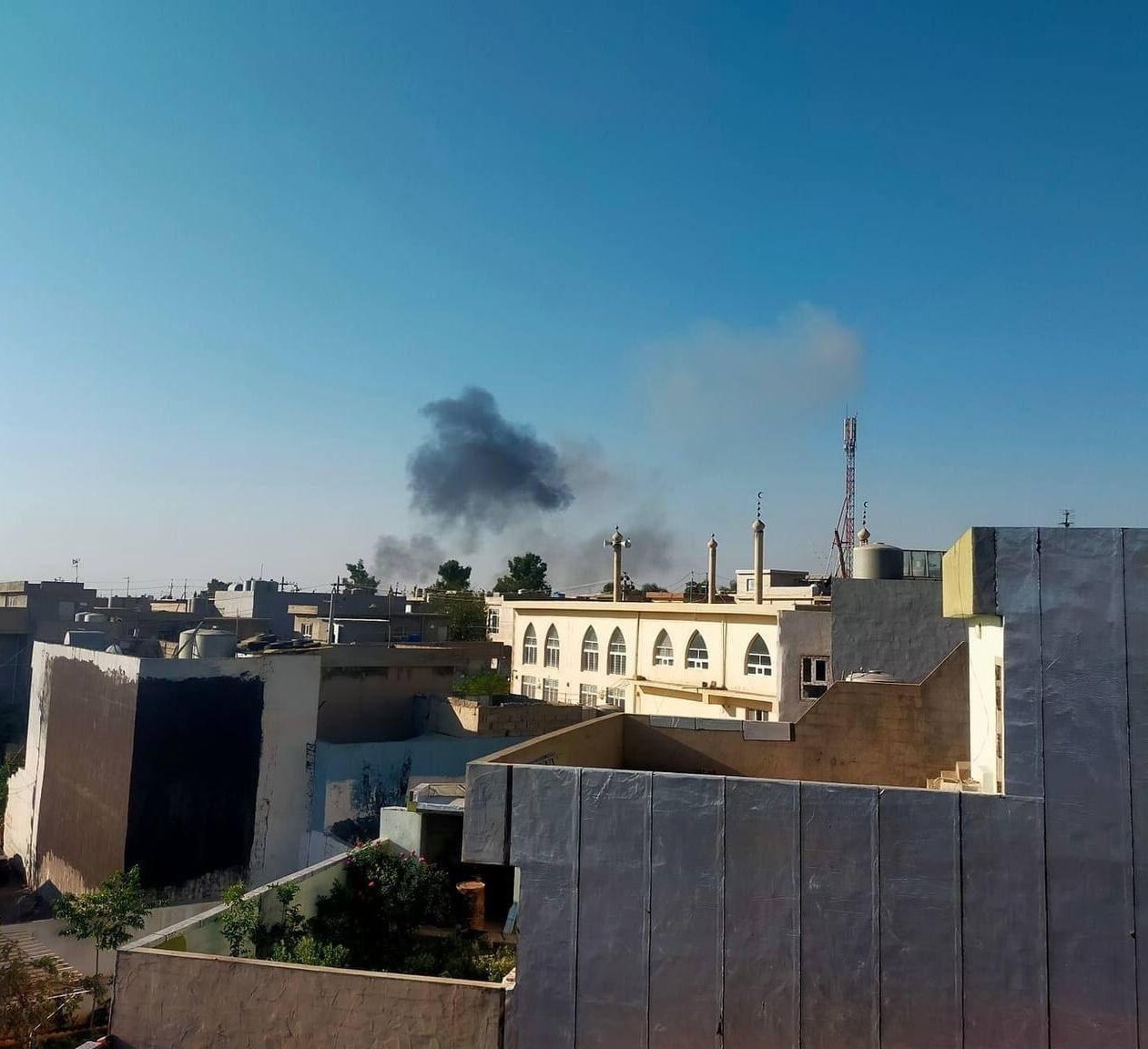 موج جدید حملات موشکی سپاه علیه تروریست‌های مستقر در اقلیم کردستان عراق+ فیلم و عکس