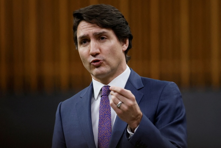 عقب‌نشینی نخست وزیر کانادا از توئیت ضد ایرانی خود