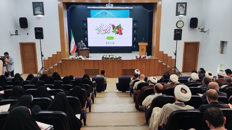 ویدئو | برگزاری دوره آموزشی ایران جوان در دانشگاه امام رضا(ع) مشهد