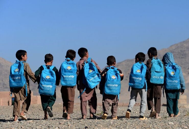 یونیسف ۱۰ میلیون دلار به کودکان افغانستان کمک می‌کند | افغانستان بدترین کشور برای کودکان