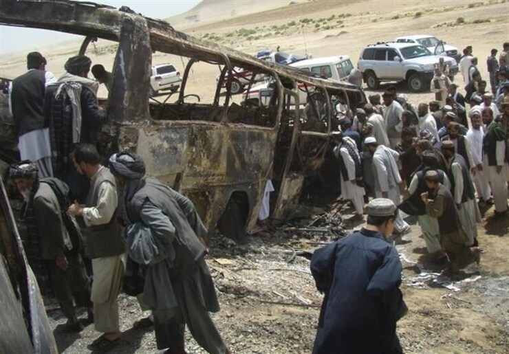 در ۸ ماه ۷۰۰ افغانستانی بر اثر تصادف جان باخته‌اند