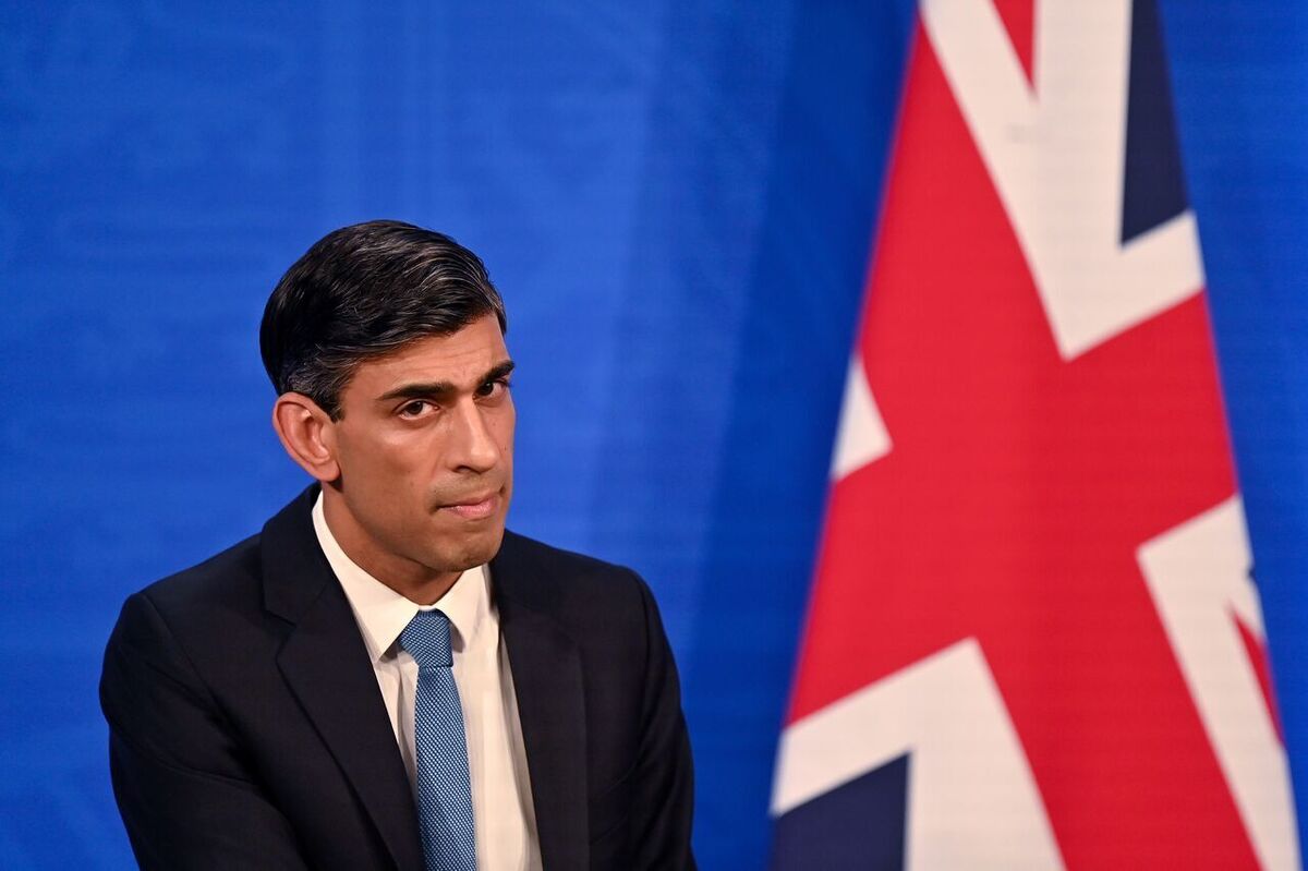 واکنش نخست‌وزیر انگلیس به ناآرامی‌ها در لندن و ایران