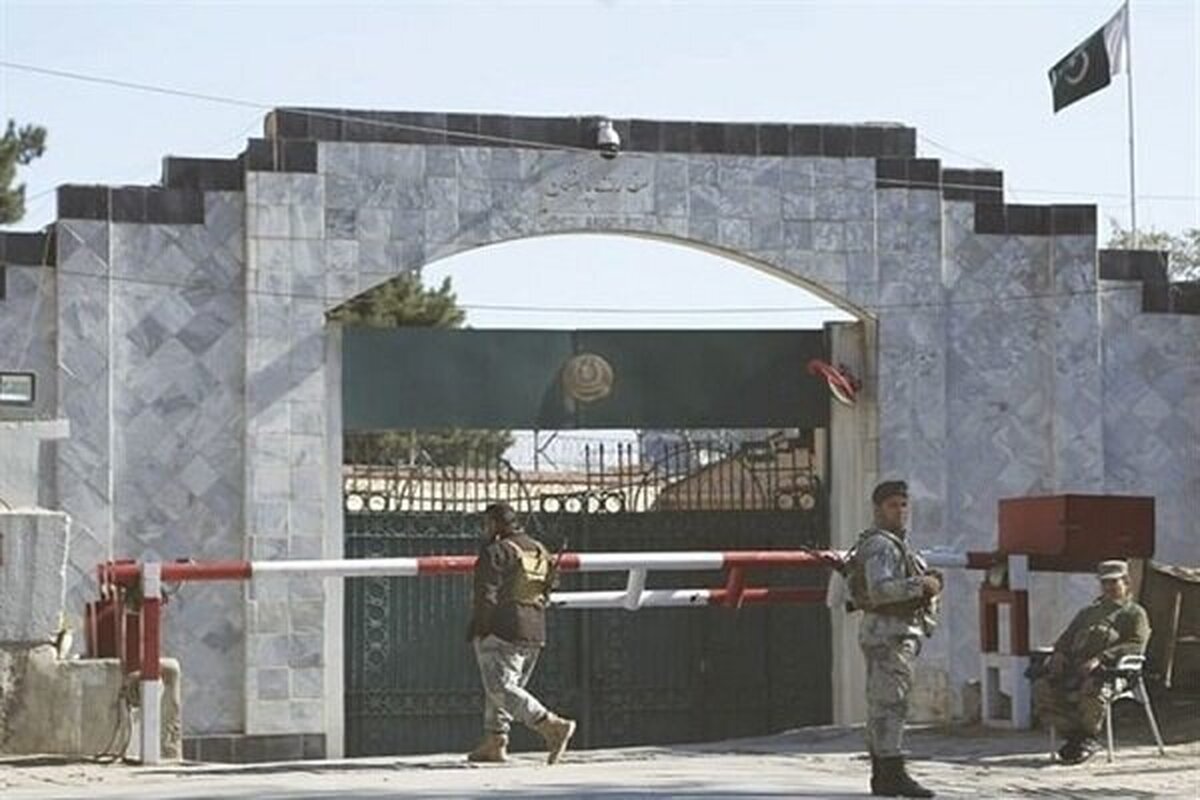 داعش مسئولیت حمله به سفارت پاکستان در کابل را پذیرفت | پاکستان: امنیت دیپلمات‌هایمان را تامین می‌کنیم