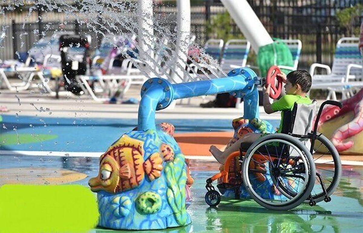  بوستان نیلوفر آبی مشهد به لوازم بازی و ورزشی معلولان تجهیز شد