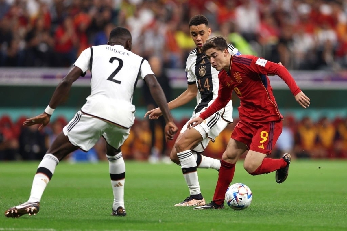 ساعت و تاریخ بازی اسپانیا و مراکش در مرحله یک هشتم نهایی جام جهانی قطر