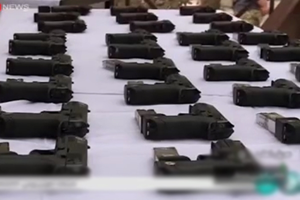 ویدئو | کشف محموله سلاح‌های جنگی در کشور توسط وزارت اطلاعات