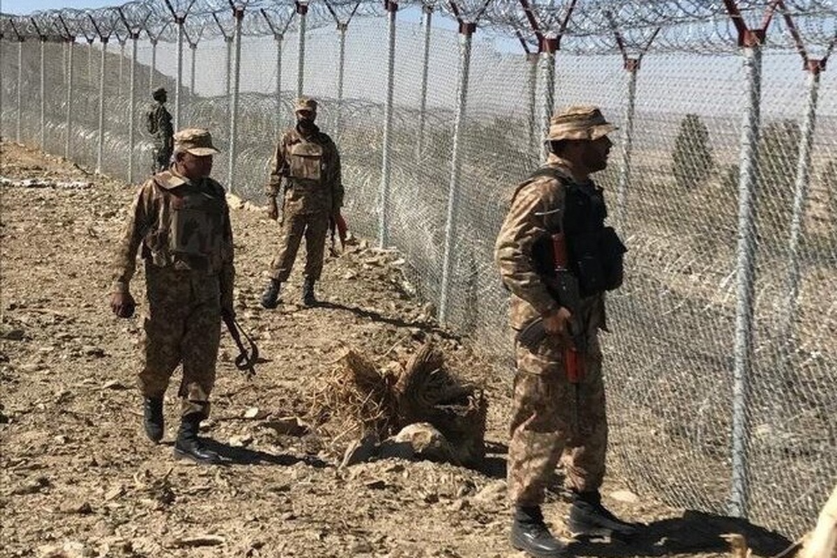 ۶ غیرنظامی پاکستانی بر اثر تیراندازی نیروهای مرزی افغانستان کشته شدند