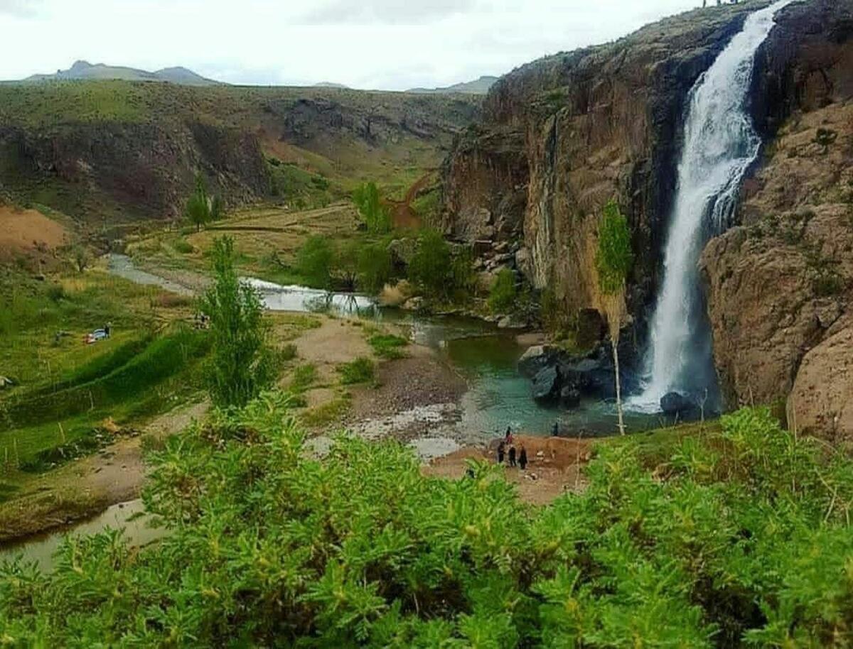 ویدئو| آبشار زیبا آیدوغموش