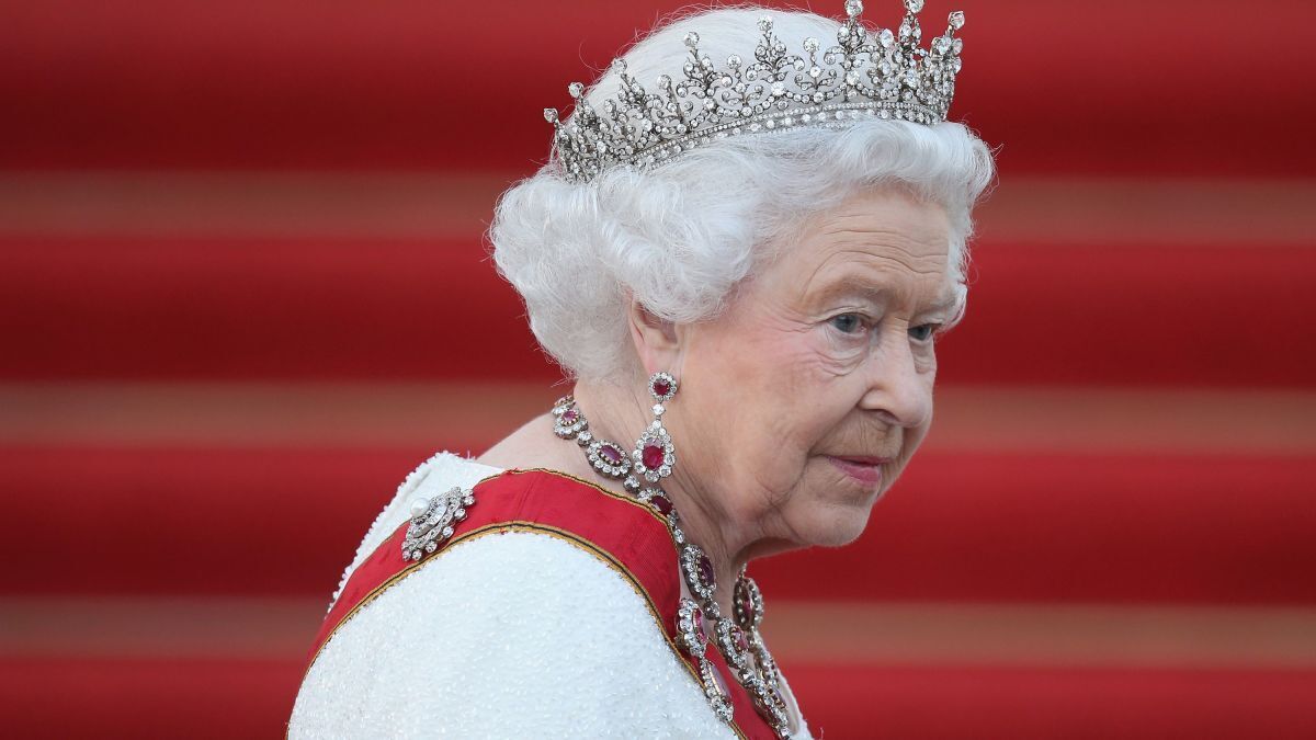 علت مرگ ملکه انگلیس چه بود؟