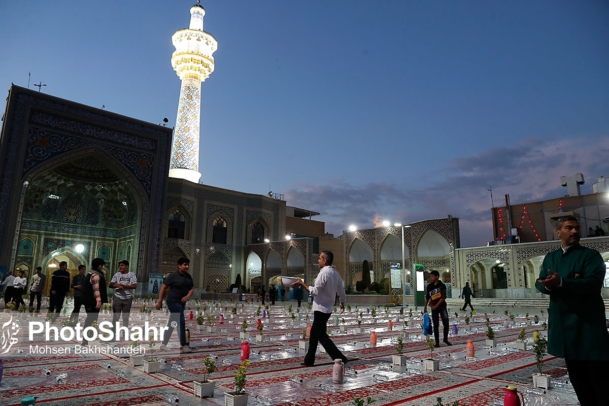 آستان قدس رضوی ۶۰ هزار افطاری از ابتدای ماه رمضان توزیع کرده است