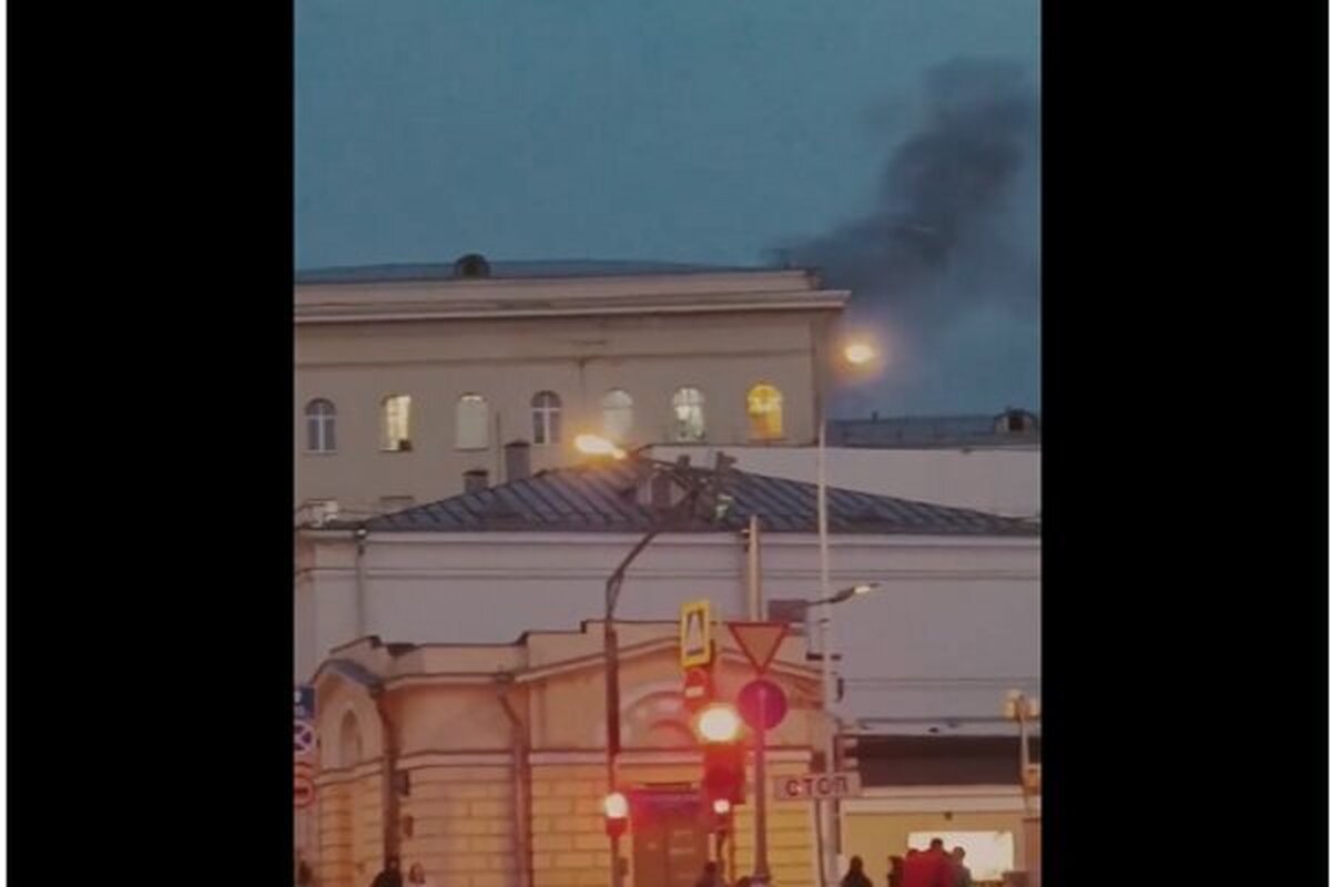 یکی از ساختمان‌های متعلق به وزارت دفاع روسیه دچار حریق شد + فیلم