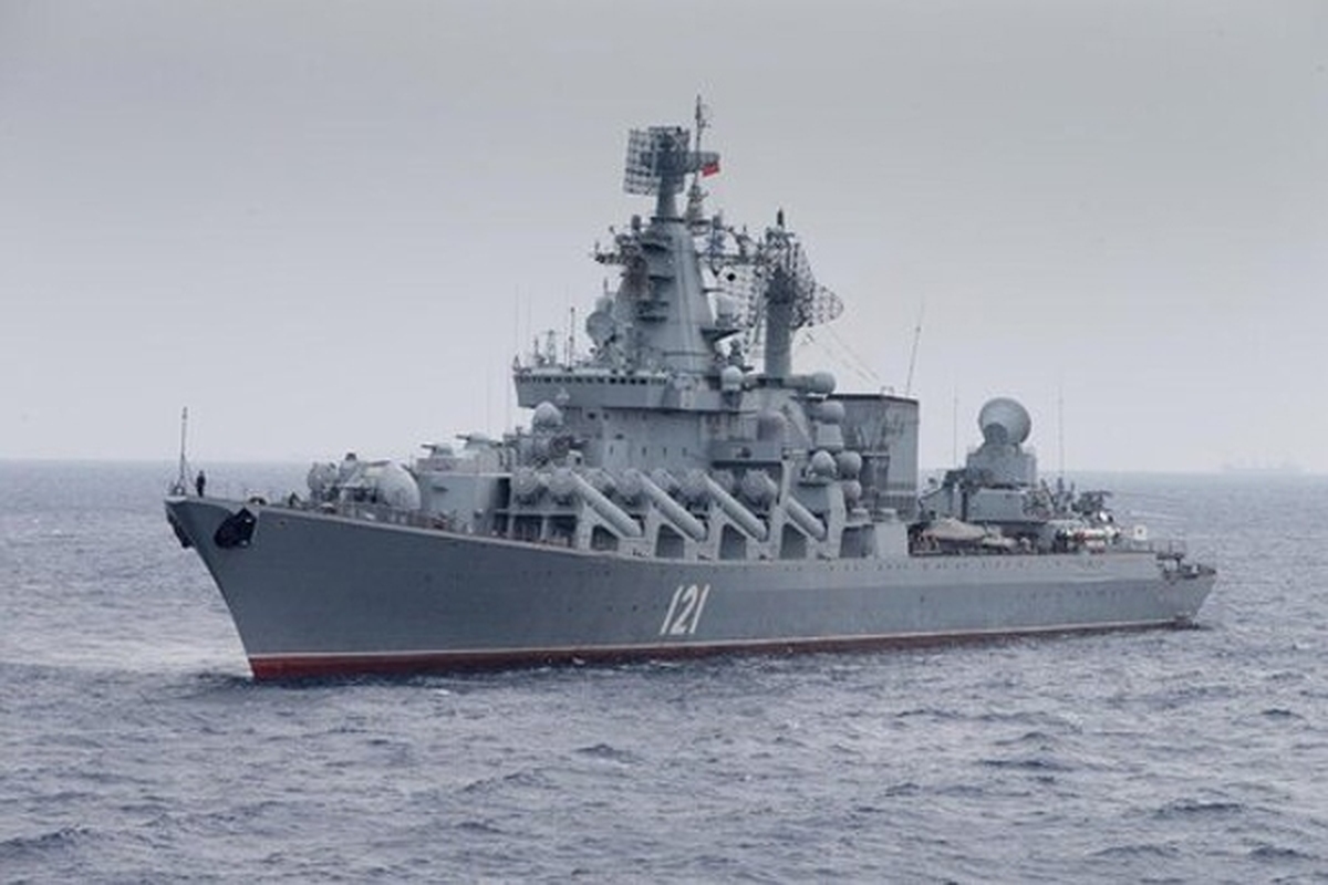 ویدئو | ورود کشتی جنگی روسیه به عربستان برای اولین بار پس از ۱۰ سال