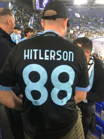 روح هیتلر در فوتبال زنده شد+ عکس| محرومیت ویژه برای هوادار لاتزیو