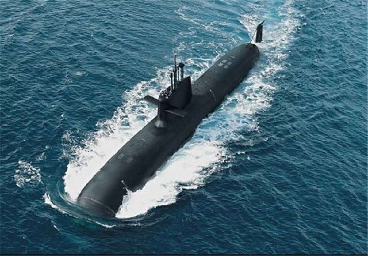 جزئیات هشدار نیروی دریایی ارتش به زیردریایی هسته‌ای آمریکا در تنگه هرمز+ فیلم