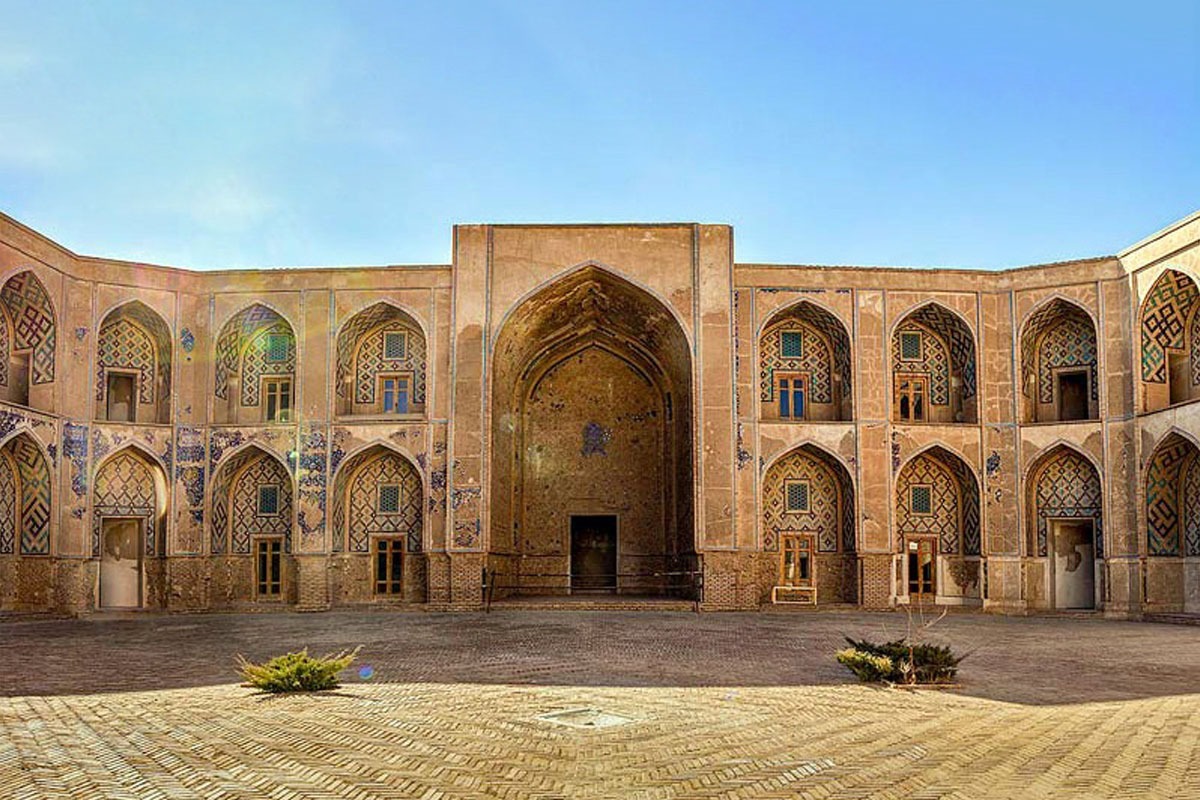 مدرسه غیاثیه خرگرد، تابلوی تمام‌نمای معماری خراسان