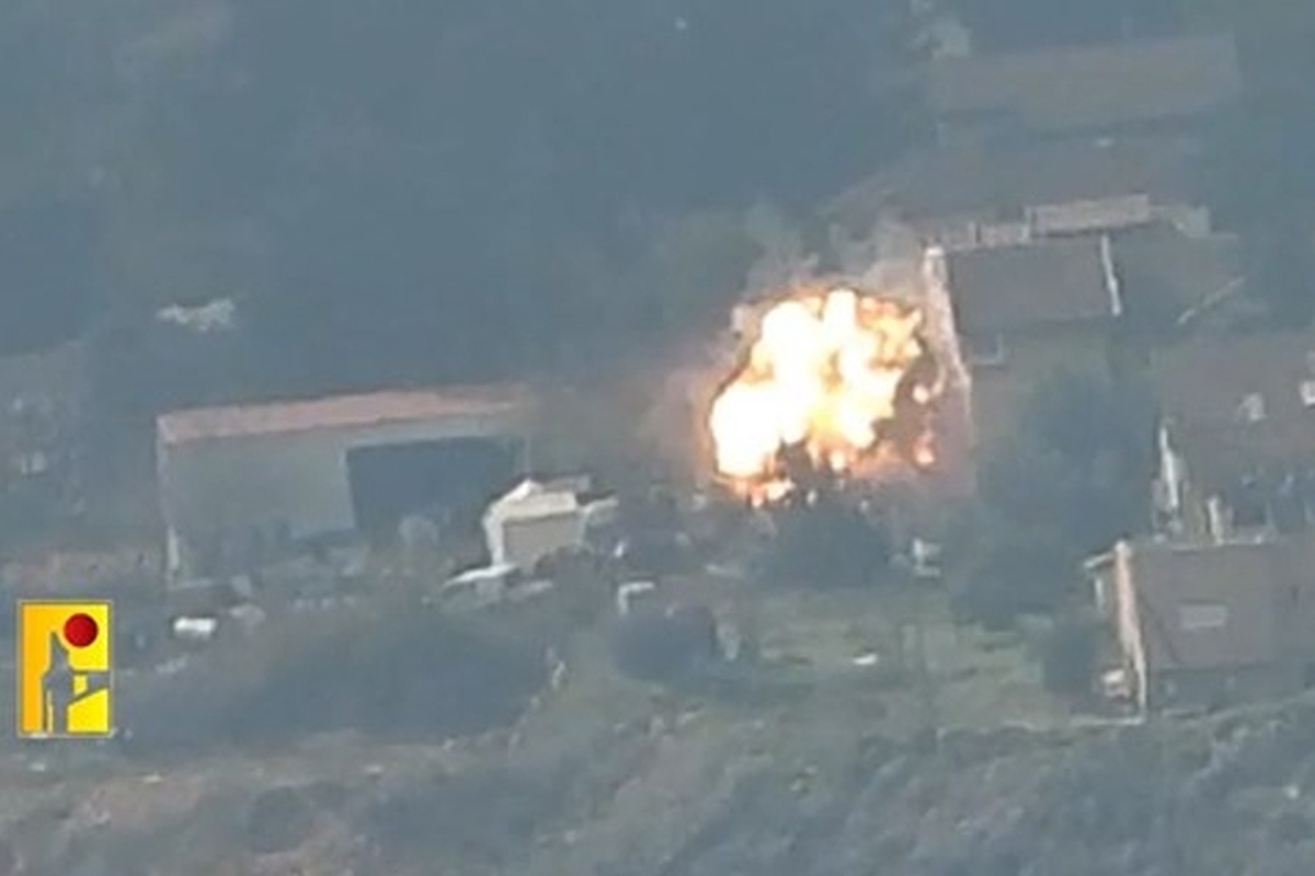 لحظه حمله حزب الله به پایگاه اسرائیلی و تانک مرکاوا + فیلم