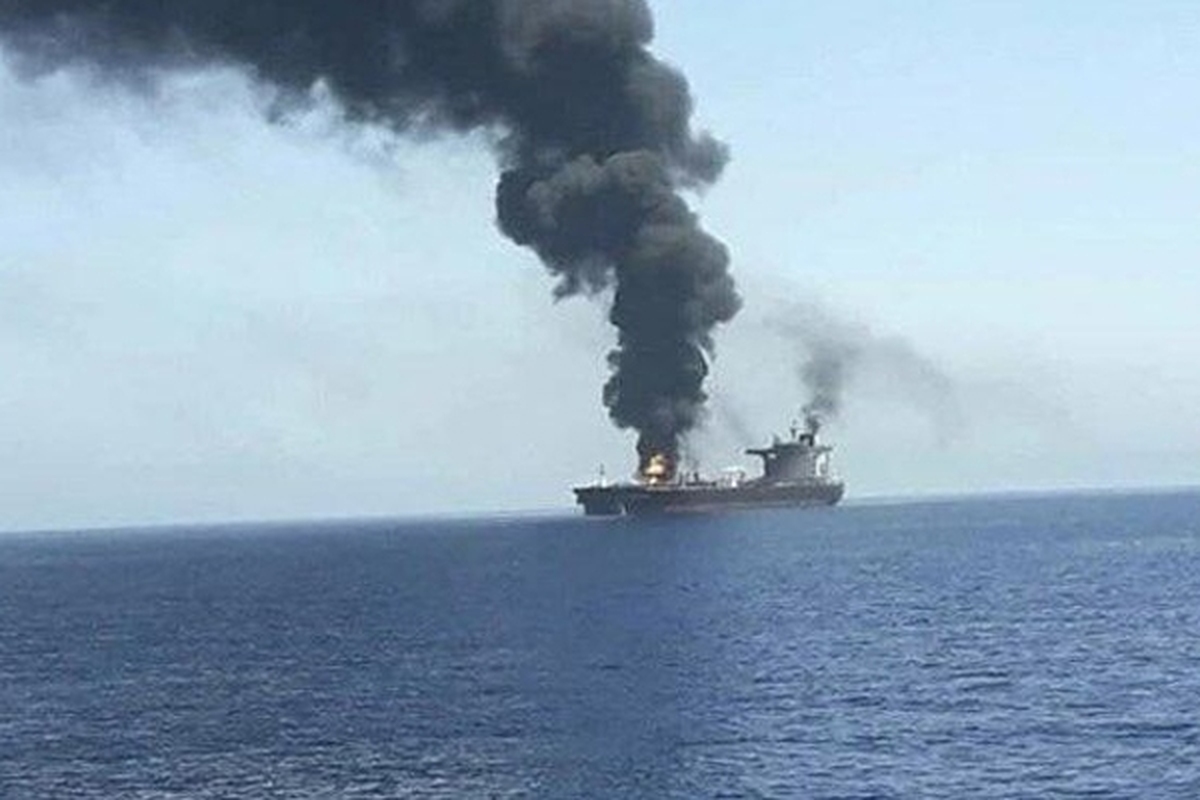 یک کشتی در دریای سرخ، هدف قرار گرفت