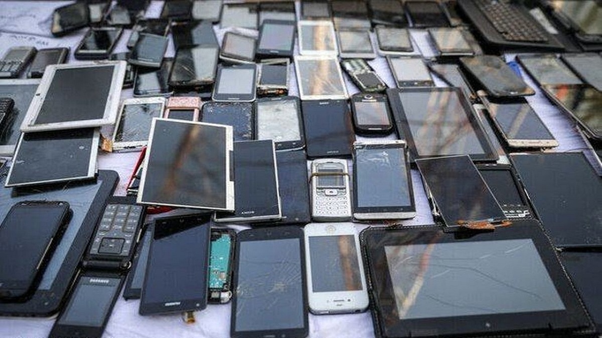 شبکه بزرگ مالخری موبایل در مشهد متلاشی شد