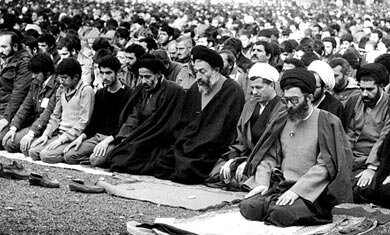۴۴ سال پیش در چنین روزی | یک انتصاب تاریخی برای نماز جمعه تهران